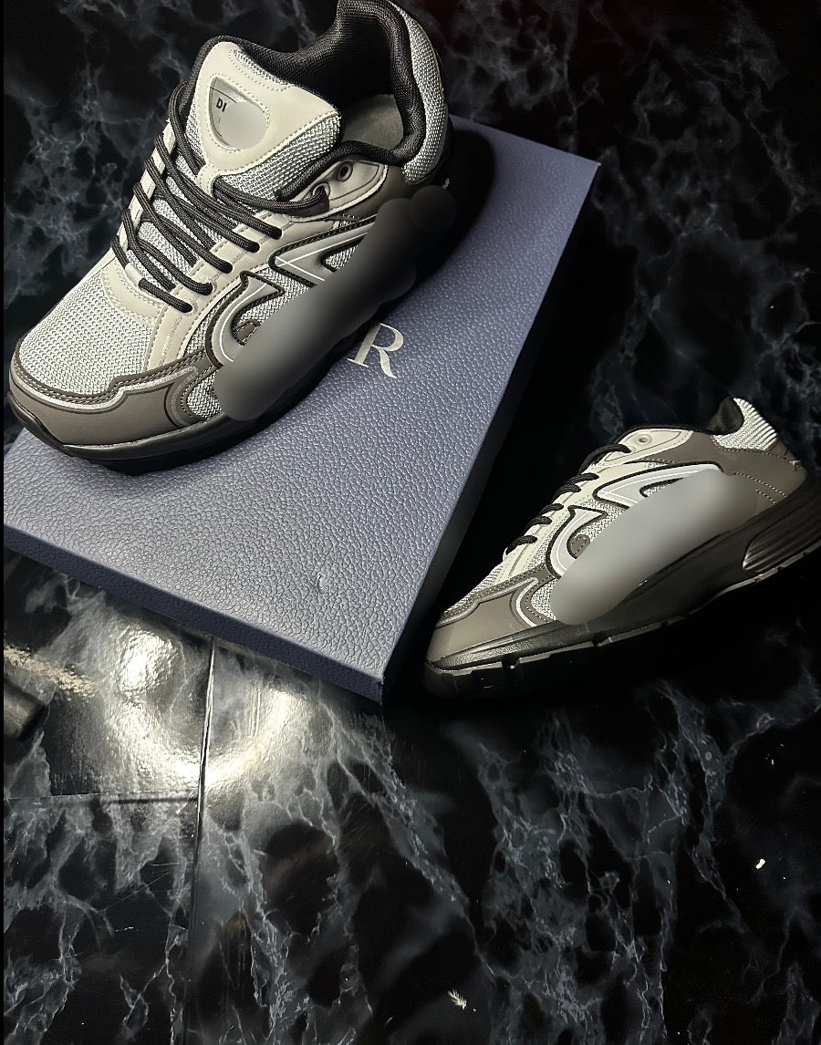 B3 Grey / Black