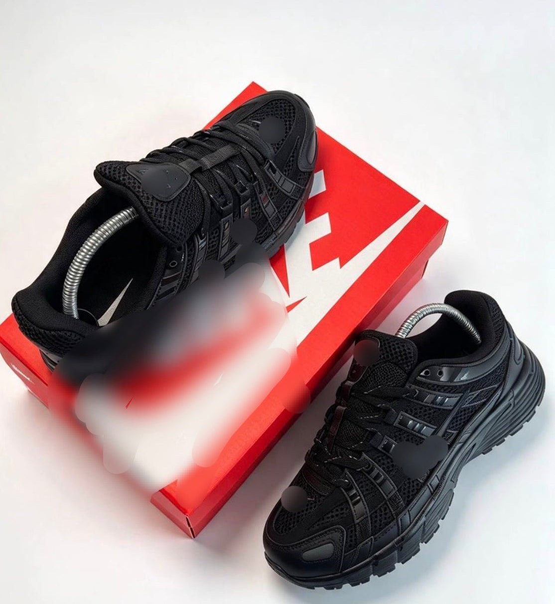 P6 Black Shoes